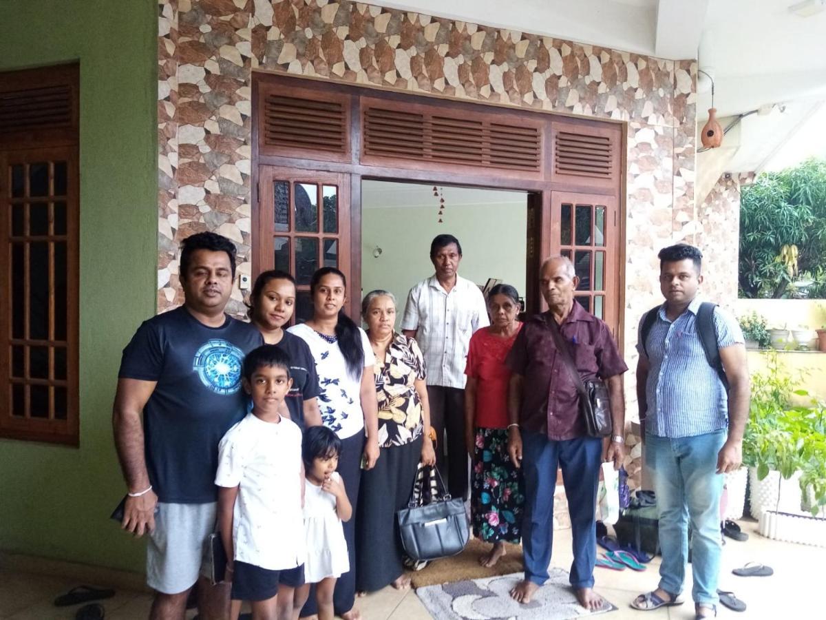 The City Tourist Hotel Anuradhapura Kültér fotó