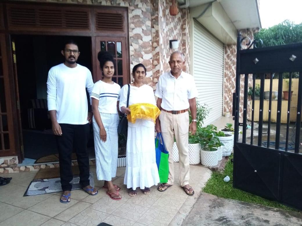 The City Tourist Hotel Anuradhapura Kültér fotó